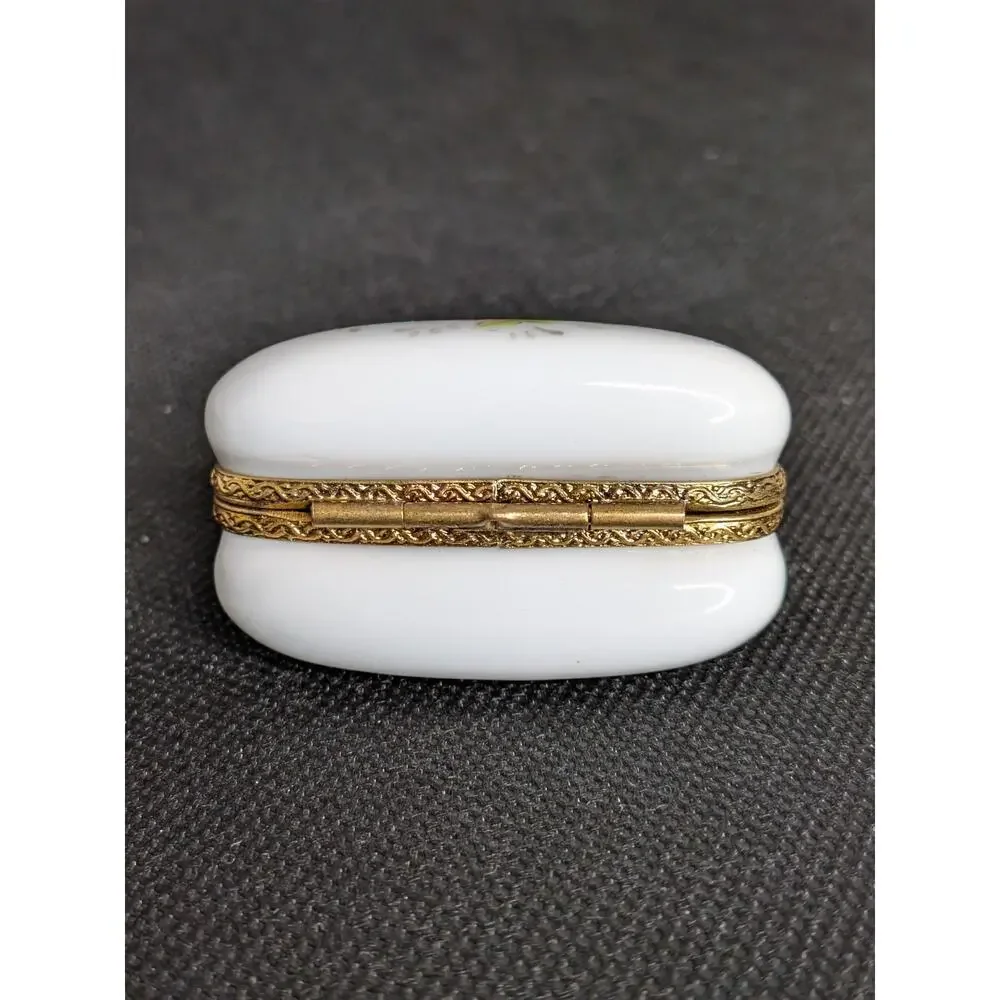 LIMOGES FRANCE Purse Pocketbook Hinged Trinket Box Hand-painted Pierre